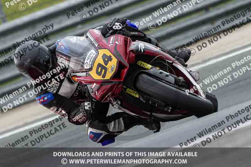 cadwell no limits trackday;cadwell park;cadwell park photographs;cadwell trackday photographs;enduro digital images;event digital images;eventdigitalimages;navarra;no limits trackdays;peter wileman photography;racing digital images;trackday digital images;trackday photos